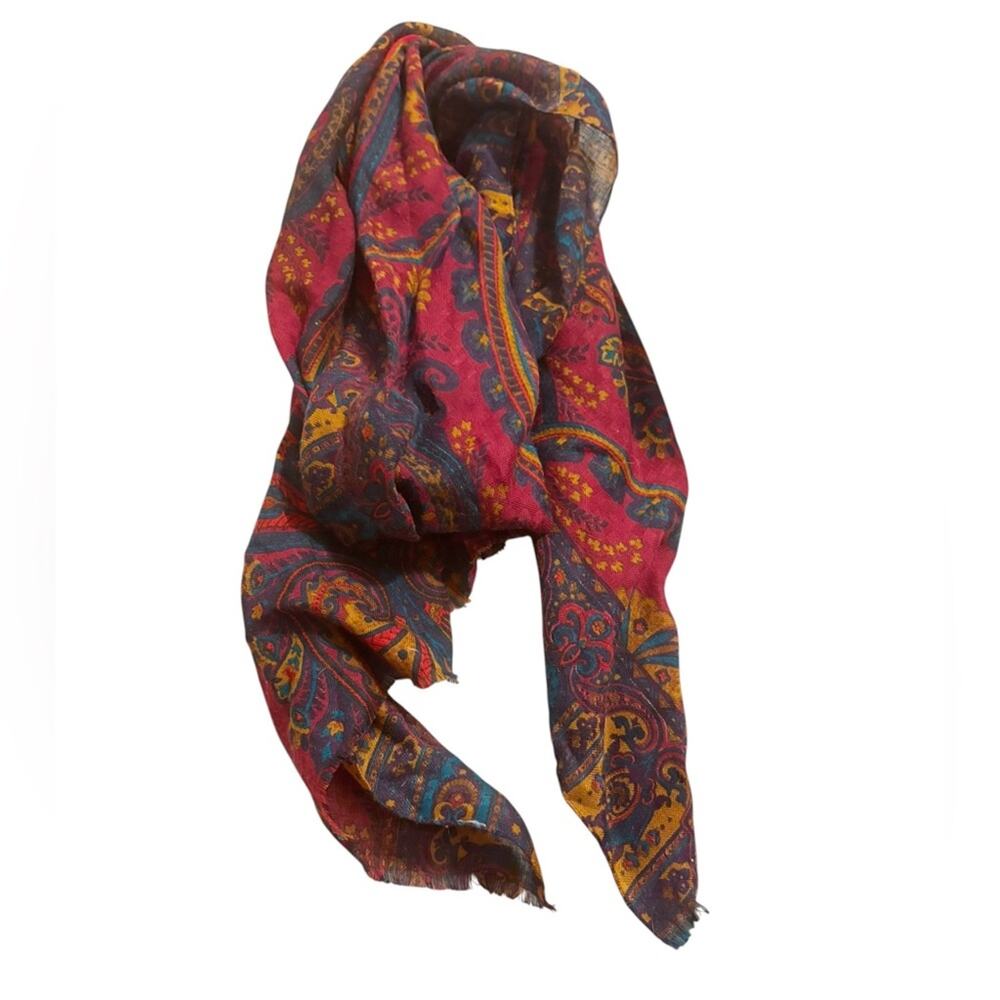 Elegant Paisley Scarf - Multicolor